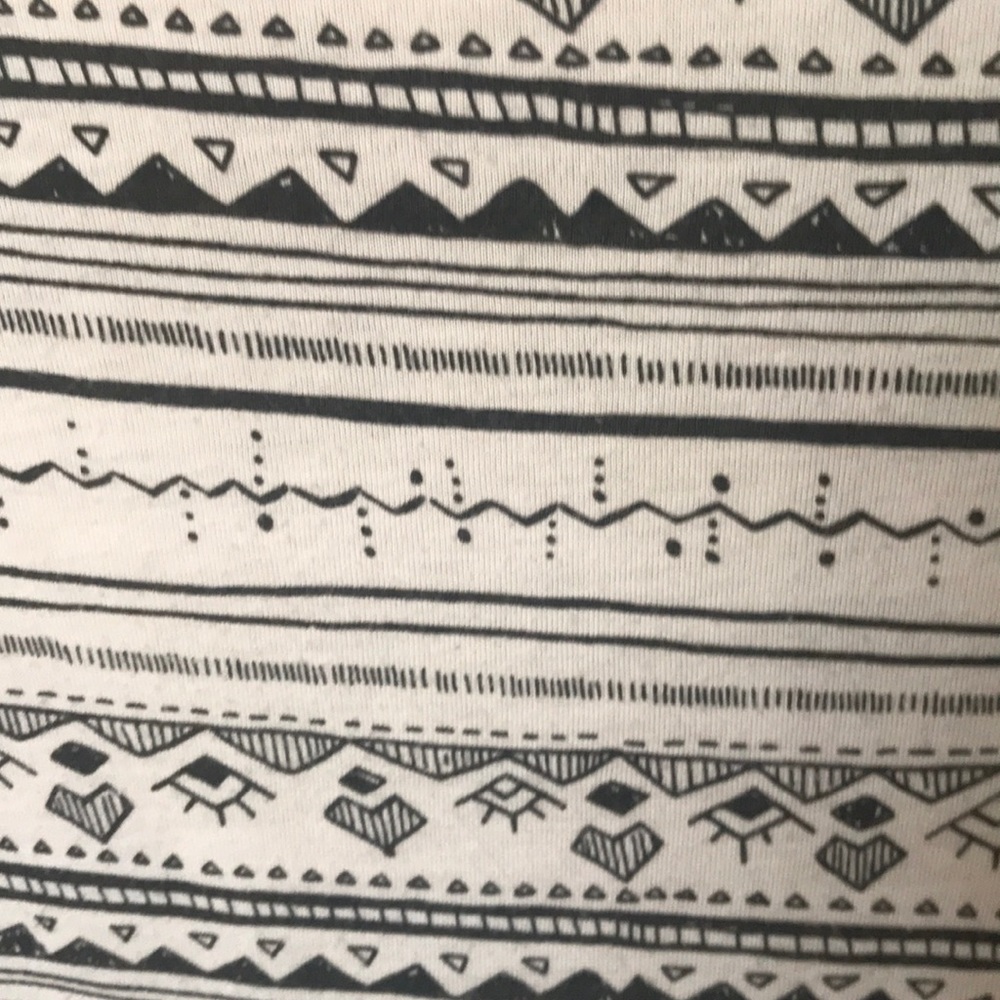 Aztec patterned shirt - Picture 2 of 5